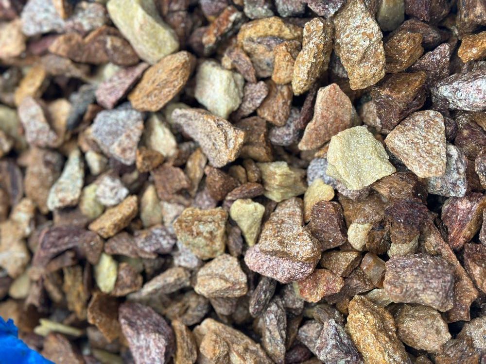 Златолит персиковый декоративная каменная крошка купить в Чердыни