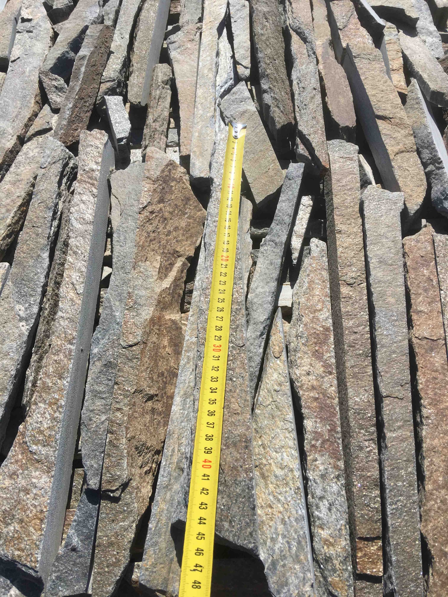 Горбушка златолит мультиколор для облицовки купить в Чердыни