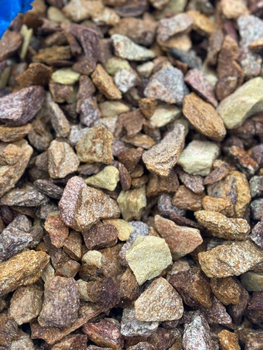 Златолит персиковый декоративная каменная крошка купить в Чердыни