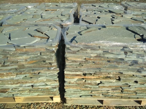 Плитняк златолит зелёный для цоколя, отмостки купить в Чердыни