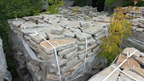 Гранитный плитняк галтованный для парковки купить в Чердыни