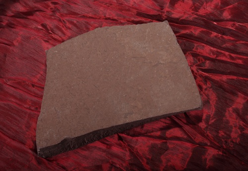 Плитняк лемезит бордовый для цоколя 1,5-2 см купить в Чердыни