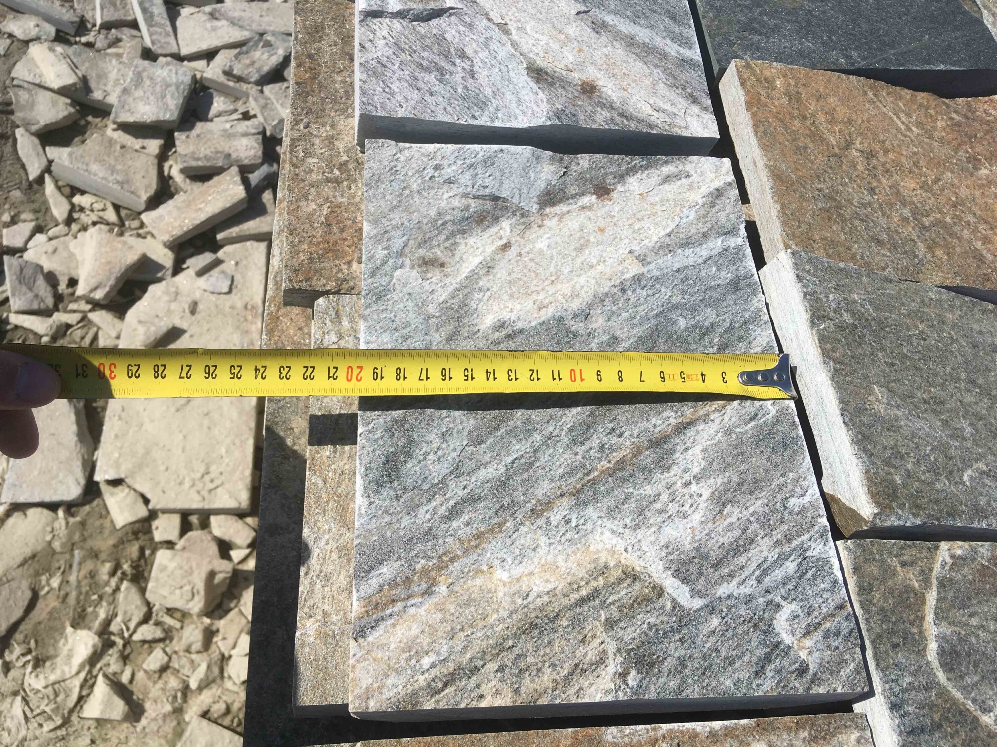 Плитка пилёная златолит Уральский для фасада купить в Чердыни